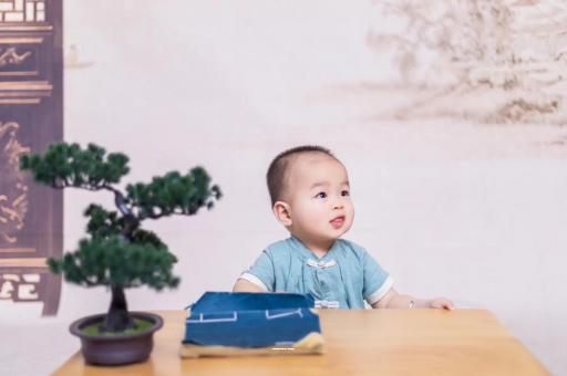 沧县宝宝喊肚子疼怎么回事